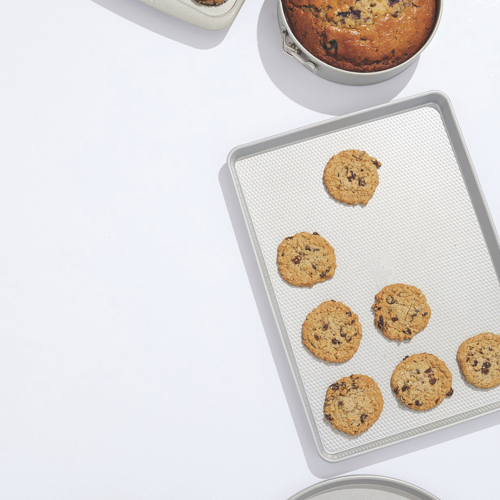 Professional Large Cookie Sheet, 18 x 13-in 